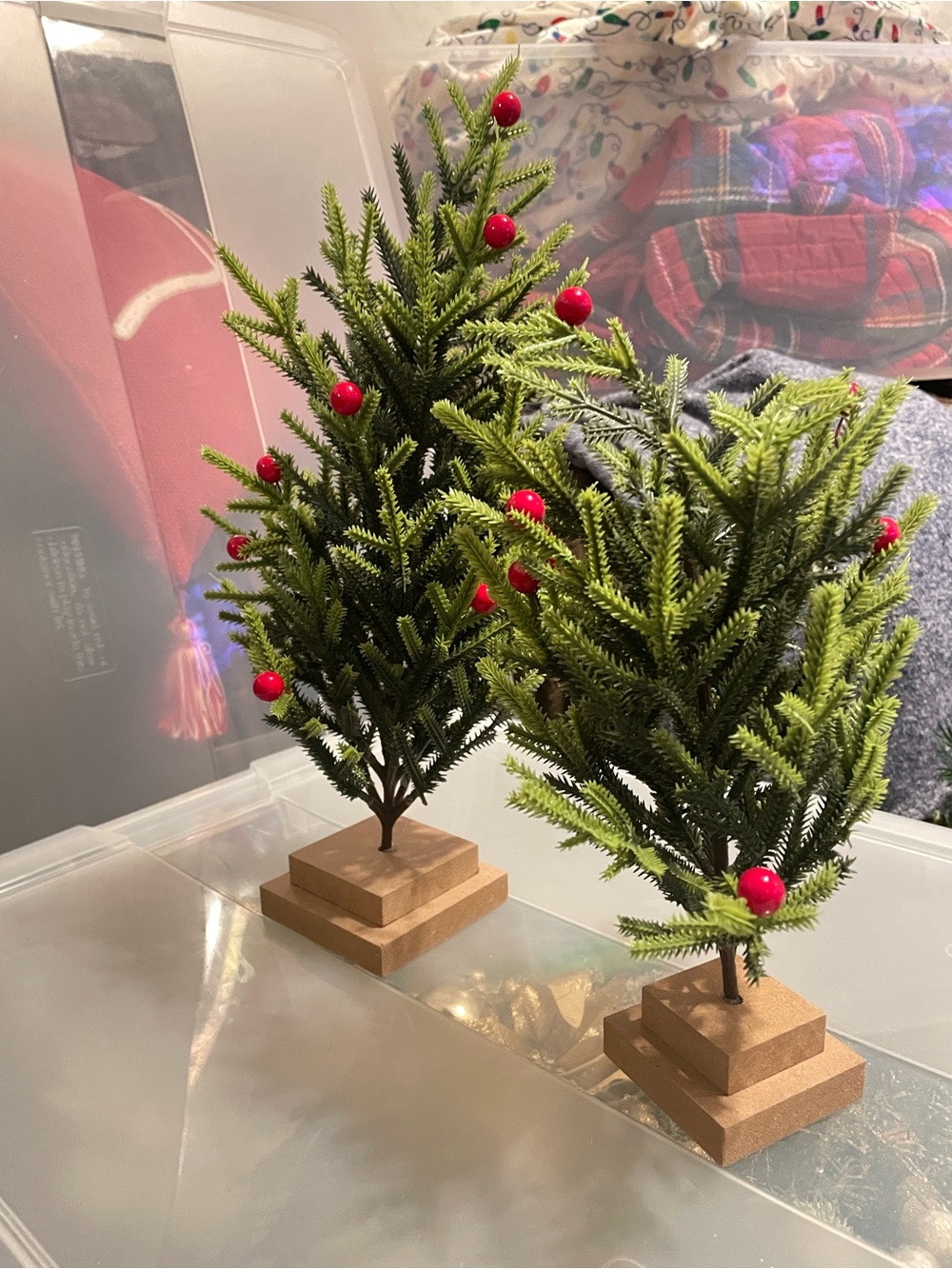 Holiday table decor tree set